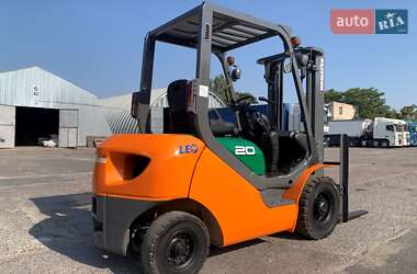 Вилочный погрузчик Komatsu FG 2005 в 