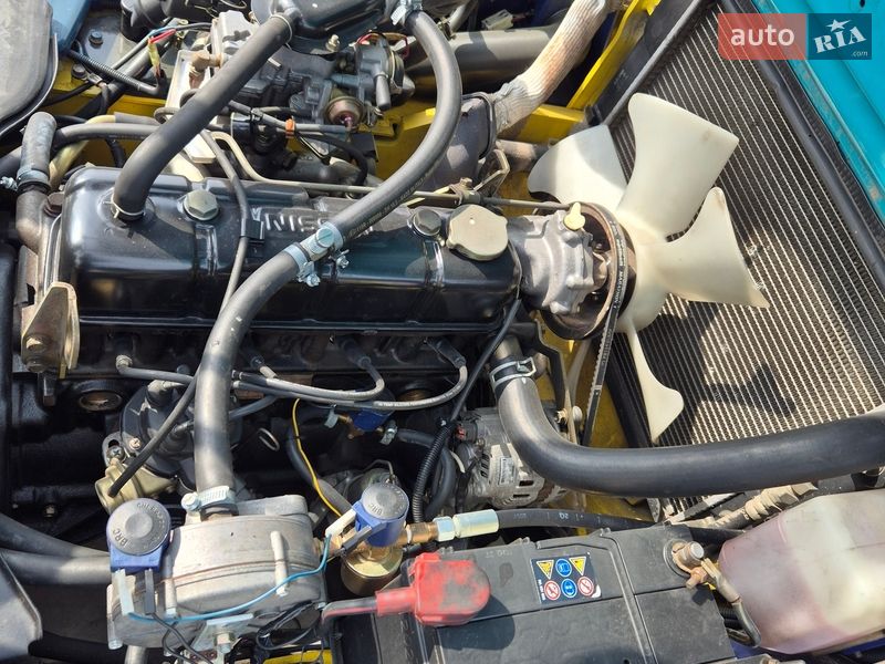 Вилочний навантажувач Komatsu FG 2000 в Пустомитах