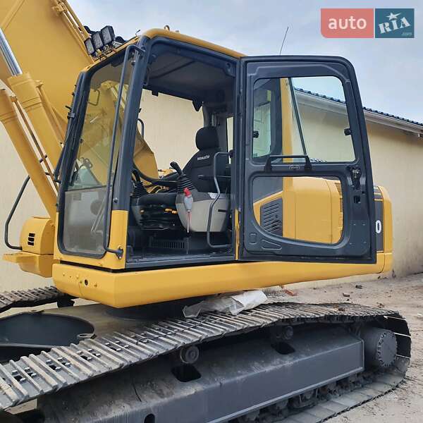 Гусеничный экскаватор Komatsu PC 210 2006 в Виннице