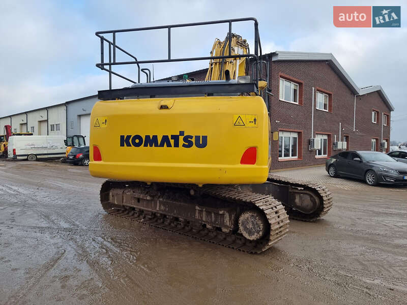 Гусеничный экскаватор Komatsu PC 210 2018 в Одессе