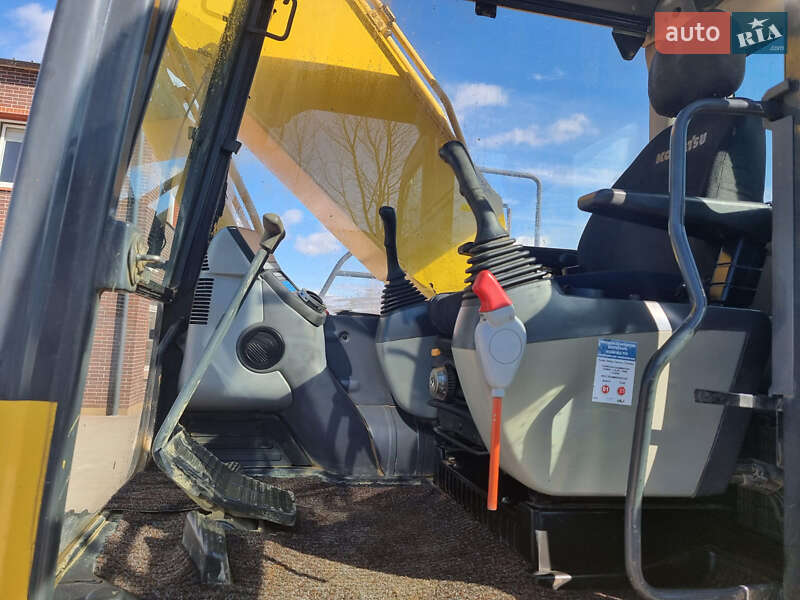 Гусеничный экскаватор Komatsu PC 210 2015 в Одессе