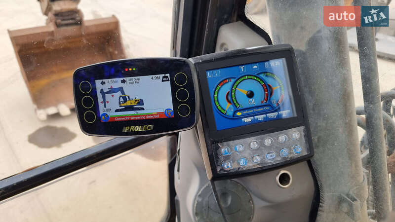 Гусеничный экскаватор Komatsu PC 210 2016 в Одессе