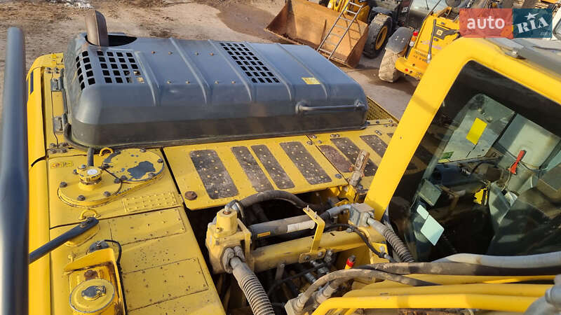 Гусеничний екскаватор Komatsu PC 210LC-8 2012 в Одесі