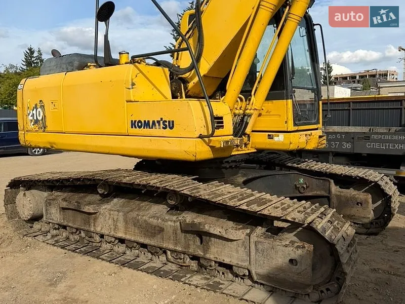Komatsu PC 210LC-8 2008