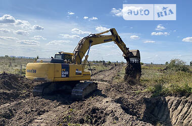 Гусеничный экскаватор Komatsu PC 240NLC-8 2007 в 