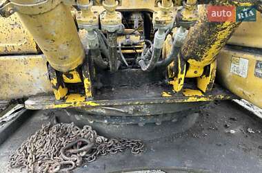 Гусеничный экскаватор Komatsu PC 240NLC-8 2006 в 