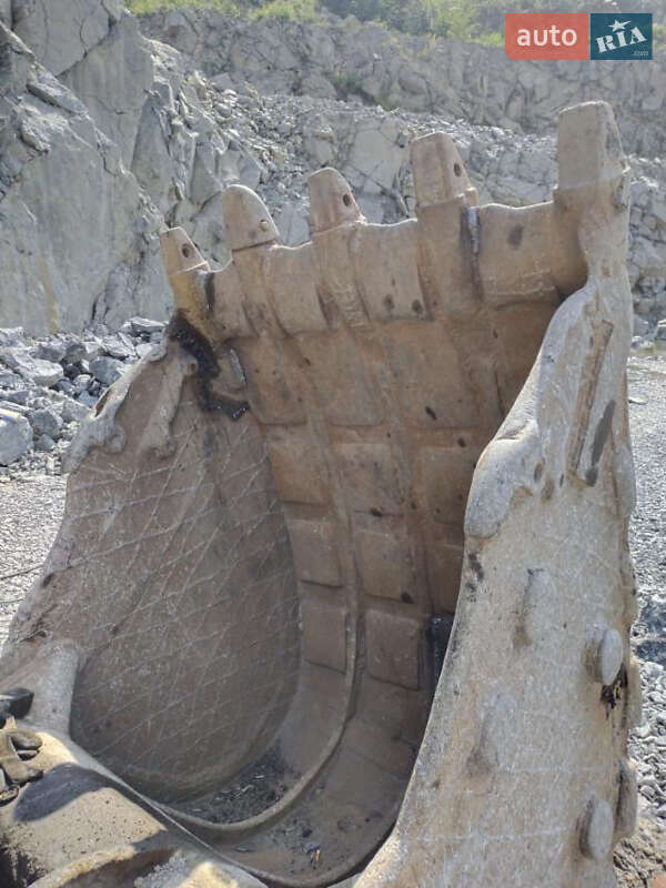 Гусеничный экскаватор Komatsu PC 340NLC 6K 2005 в Шепетовке