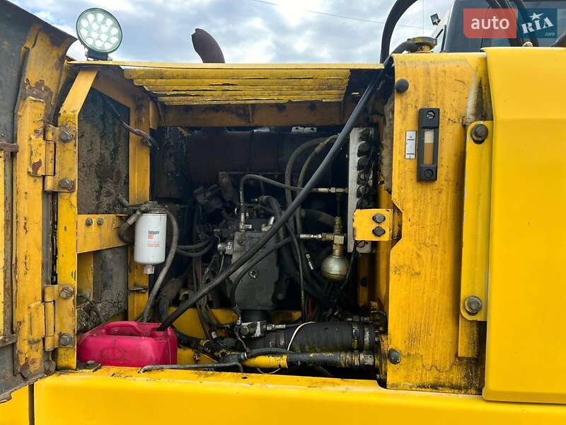 Экскаватор погрузчик Komatsu PW 2007 в Одессе
