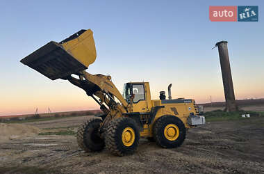 Фронтальный погрузчик Komatsu WA 470 2000 в Залещиках