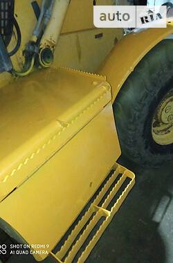 Экскаватор погрузчик Komatsu WB 2007 в Киеве