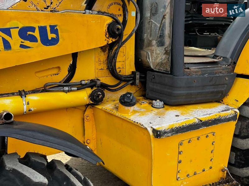 Екскаватор навантажувач Komatsu WB 2007 в Єрках