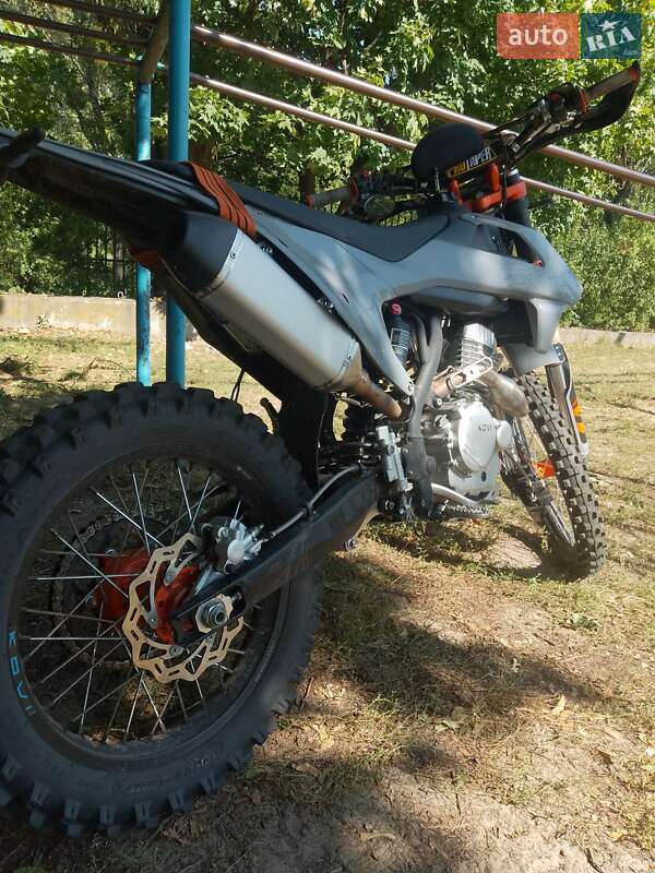 Мотоцикл Позашляховий (Enduro) Kovi 250 Advance 2025 в Корюківці фото Мотоцикл Позашляховий (Enduro) Kovi 250 Advance 2025 в Корюківці