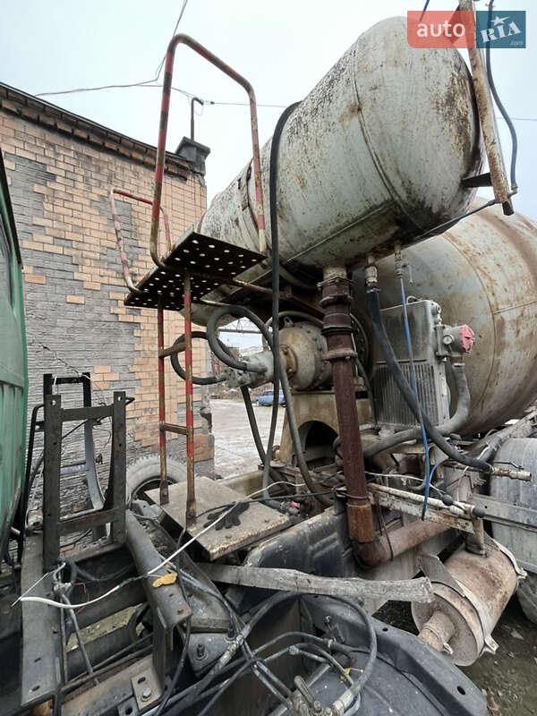 Бетономешалка (Миксер) КрАЗ 6124Р4 2006 в Каменец-Подольском