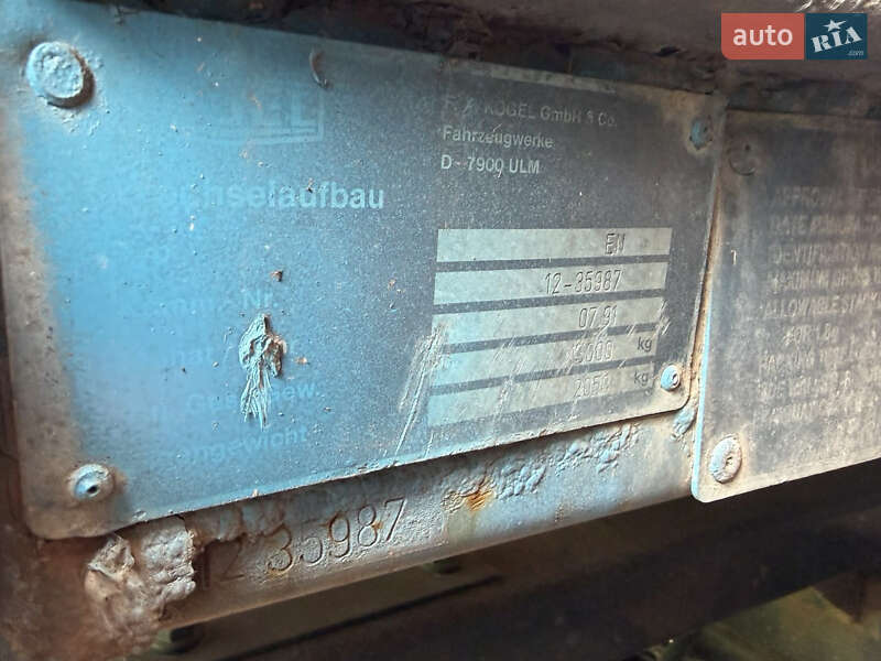 Тентованный борт (штора) - прицеп Krone ADF 2001 в Броварах фото 7 Тентованный борт (штора) - прицеп Krone ADF 2001 в Броварах