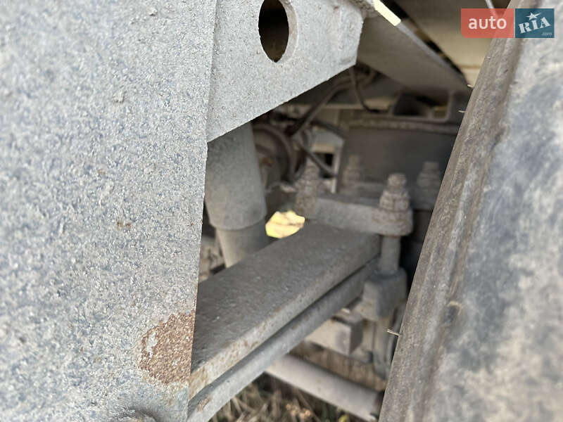 Самоскид причіп Krone AZW 1992 в Магдалинівці