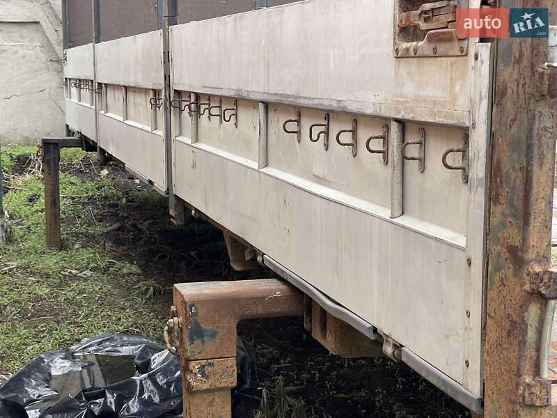 Тентований борт (штора) - прицеп Krone BDF 2004 в Дніпрі