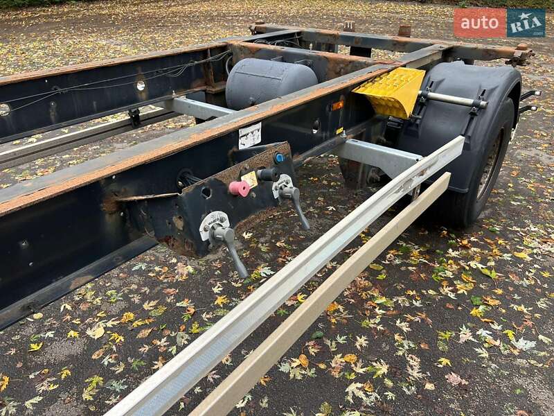 Контейнеровоз Krone BDF 2016 в Черновцах фото 9 Контейнеровоз Krone BDF 2016 в Черновцах