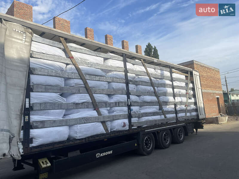 Тентованный борт (штора) - полуприцеп Krone BPW 2015 в Иршаве