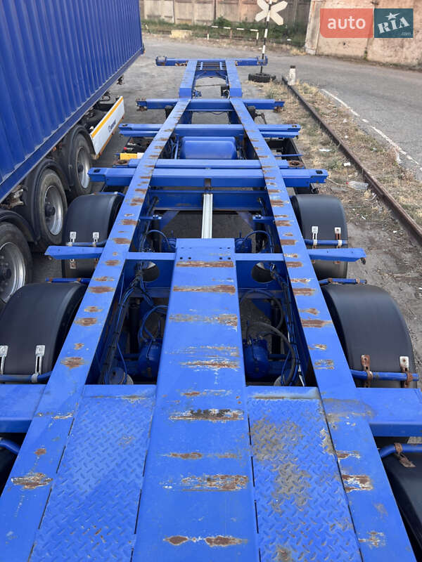 Контейнеровоз Krone BPW 2004 в Одессе