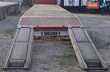 Низкорамна платформа Krone Mega 2008 в Умані