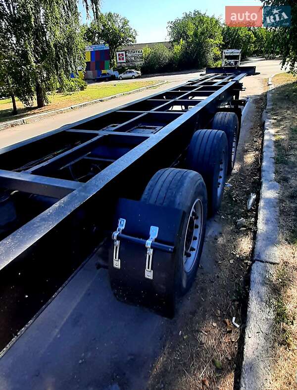 Контейнеровоз напівпричіп Krone Profi Liner 2007 в Первомайську