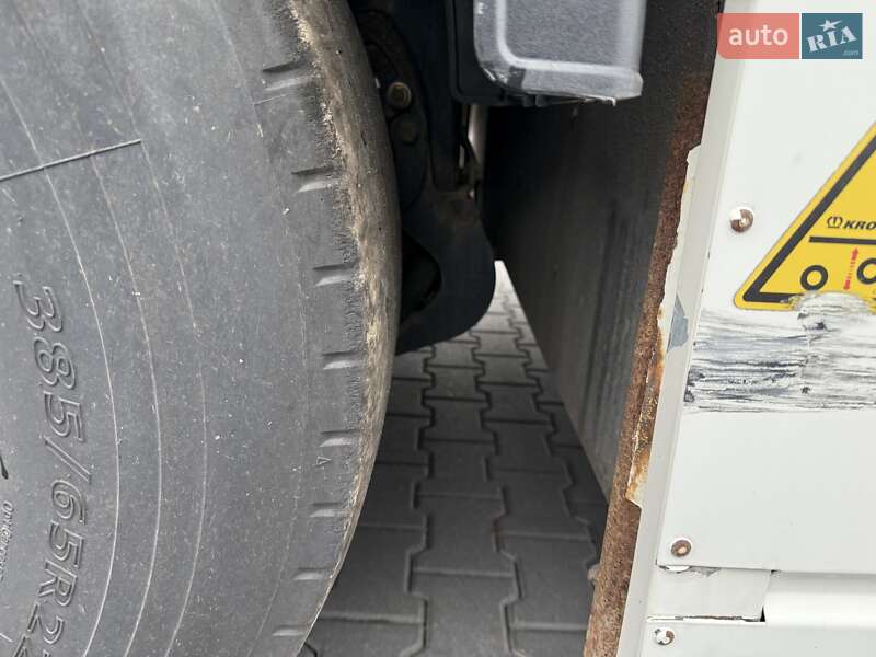 Тентованный борт (штора) - полуприцеп Krone Profi Liner 2017 в Черновцах