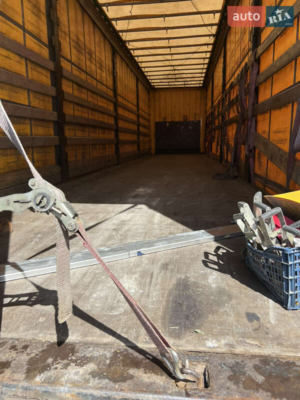 Тентованный борт (штора) - полуприцеп Krone Profi Liner 2008 в Житомире фото 6 Тентованный борт (штора) - полуприцеп Krone Profi Liner 2008 в Житомире