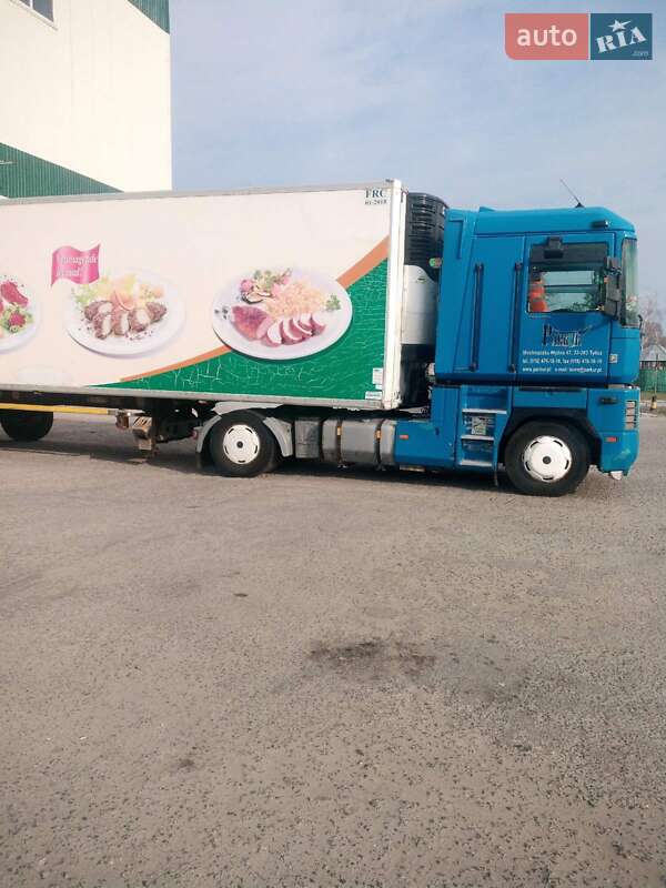 Рефрижератор напівпричіп Krone SAF 2004 в Києві