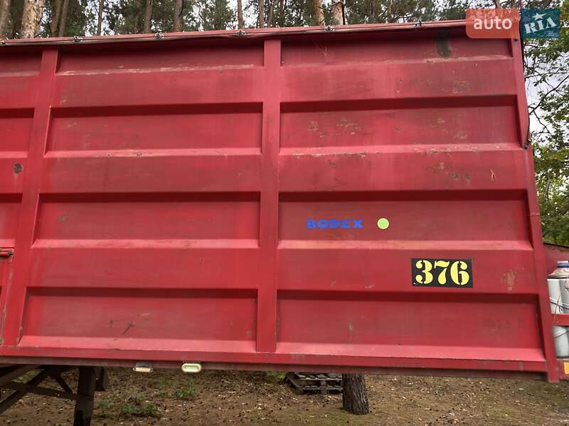 Зерновоз - полуприцеп Krone SAF 2002 в Ирпене