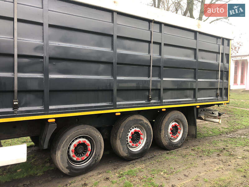 Зерновоз - напівпричіп Krone SAF 2006 в Кривому Озері фото Зерновоз - напівпричіп Krone SAF 2006 в Кривому Озері