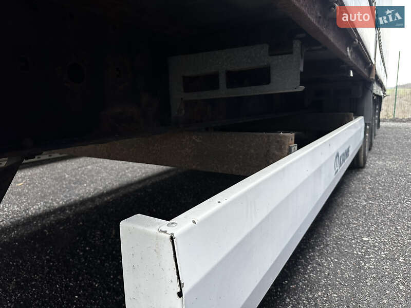 Тентований борт (штора) - напівпричіп Krone SAF 2014 в Умані