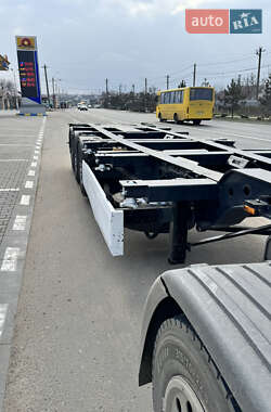 Контейнеровоз полуприцеп Krone SD 27 2011 в 