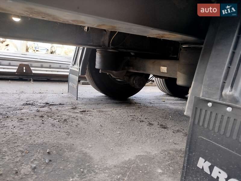 Тентованный борт (штора) - полуприцеп Krone SD 27 2011 в Запорожье фото 8 Тентованный борт (штора) - полуприцеп Krone SD 27 2011 в Запорожье