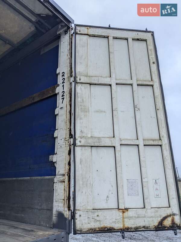 Тентованный борт (штора) - полуприцеп Krone SD 27 2010 в Рава-Русской