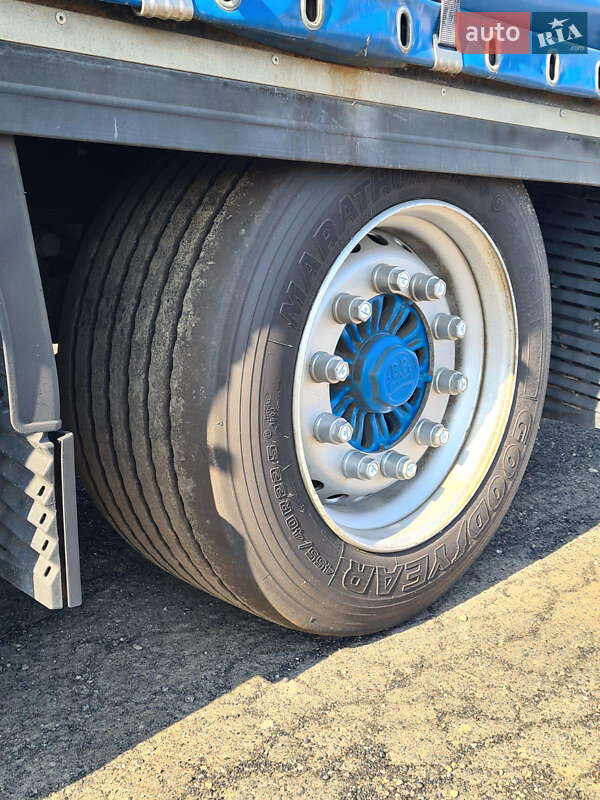 Тентований борт (штора) - напівпричіп Krone SD 27 2015 в Долині