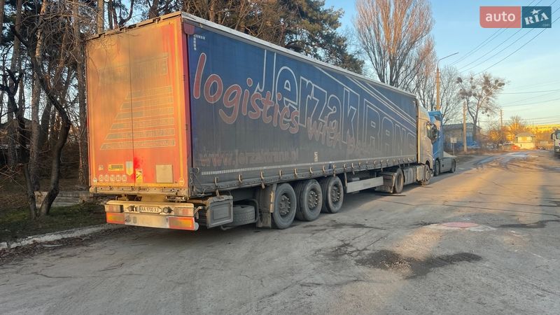 Тентованный борт (штора) - полуприцеп Krone SD 27 2015 в Киеве