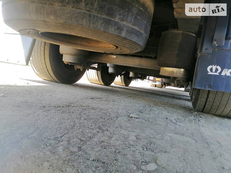 Бортовой полуприцеп Krone SD 2008 в Ратным