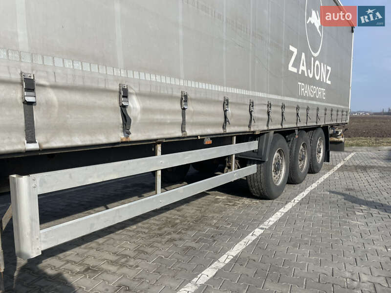 Тентований борт (штора) - прицеп Krone SD 2012 в Луцьку