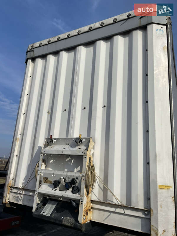 Тентований борт (штора) - прицеп Krone SD 2012 в Луцьку