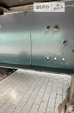 Тентованный борт (штора) - полуприцеп Krone SD 2012 в Хусте