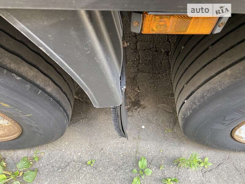 Тентованный борт (штора) - полуприцеп Krone SD 2013 в Киеве