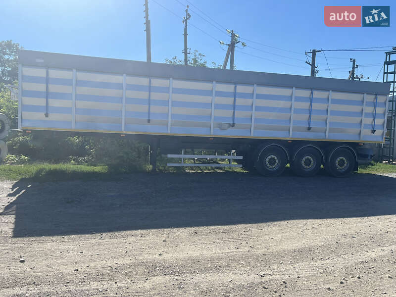 Зерновоз - напівпричіп Krone SD 2013 в Кропивницькому
