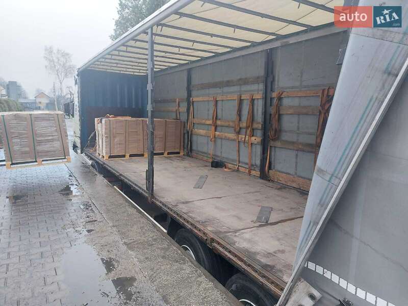 Тентованный борт (штора) - полуприцеп Krone SD 2011 в Львове