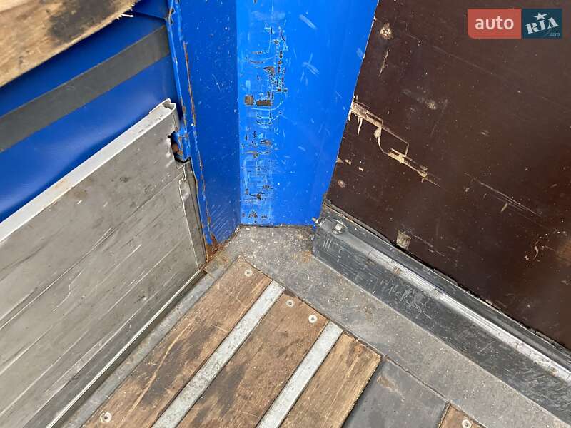 Тентованный борт (штора) - полуприцеп Krone SD 2014 в Киеве