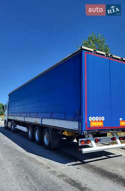 Бортовой полуприцеп Krone SD 2008 в 