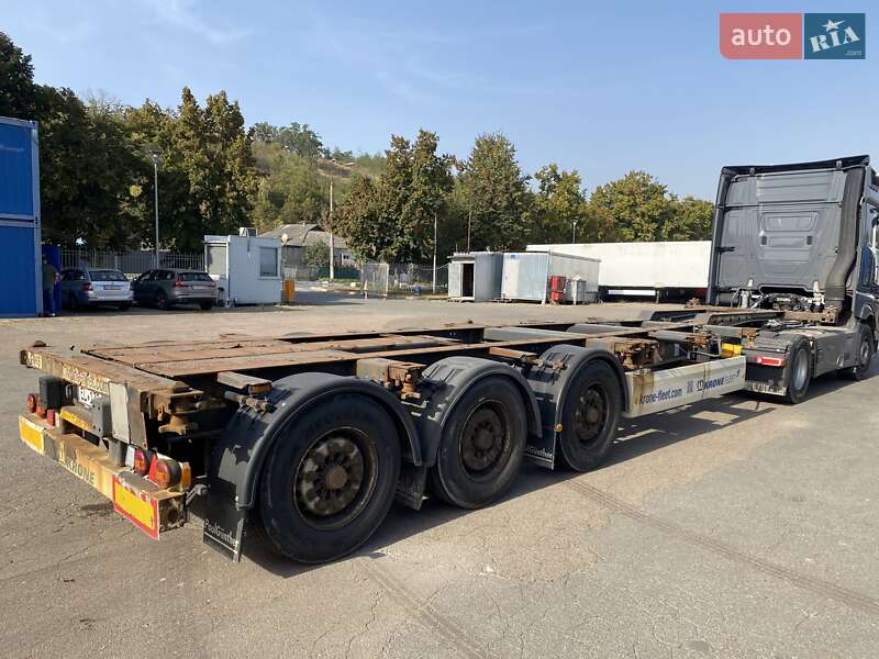 Контейнеровоз полуприцеп Krone SD 2013 в Киеве