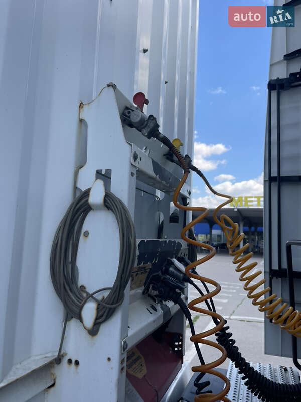 Тентованный борт (штора) - полуприцеп Krone SD 2013 в Запорожье