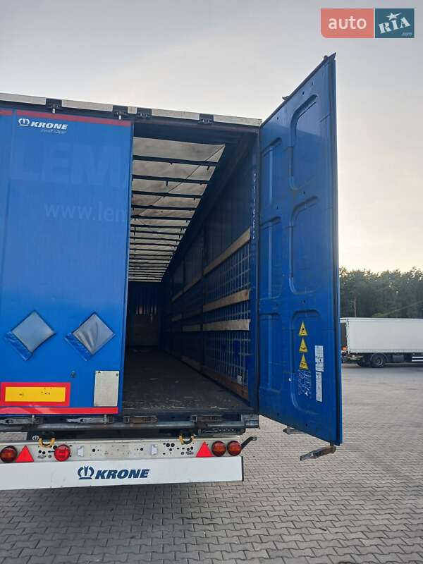 Тентованный борт (штора) - полуприцеп Krone SD 2019 в Львове