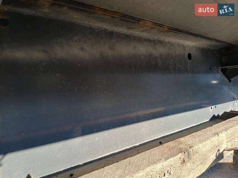 Тентованный борт (штора) - полуприцеп Krone SD 2016 в Мукачево