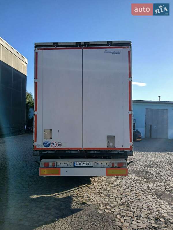 Тентованный борт (штора) - полуприцеп Krone SD 2016 в Мукачево